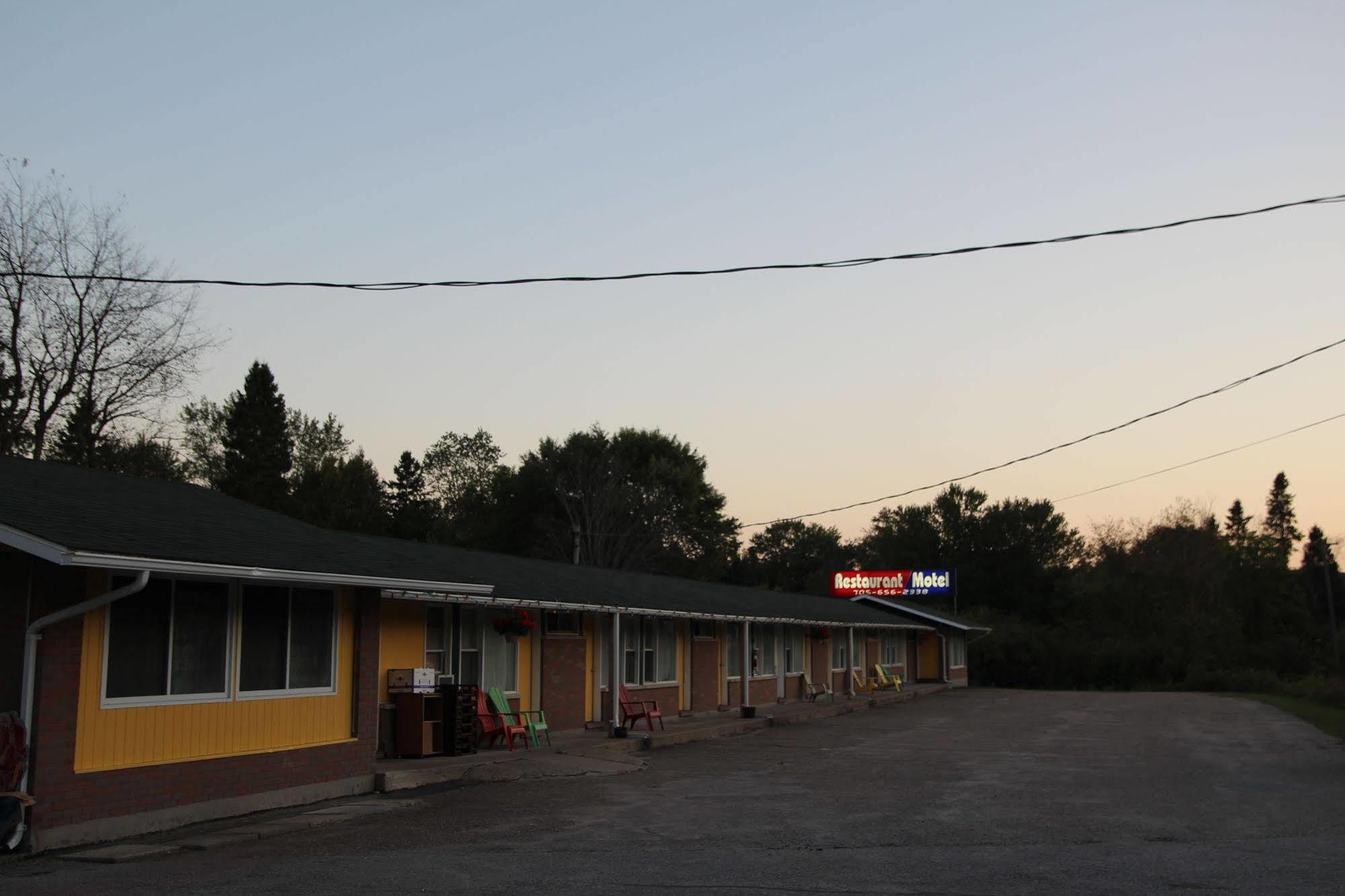 Apsley Inn And Restaurnt Εξωτερικό φωτογραφία